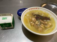 -文山荷鲜居(翠湖店)