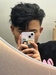 -Tloml salon