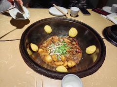 -万里闯关东铁锅炖菜馆(高新旗舰店)