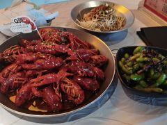 -巴厘龙虾·榜首油焖大虾(音乐学院·沿江酒馆店)