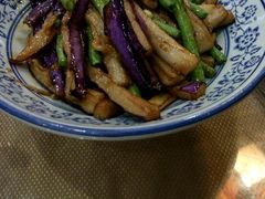 -佬湘楼·27年湘菜(天河都市广场店)