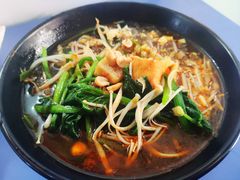 -多鱼炸串麻辣烫(闽江路店)