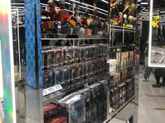 -泡泡玛特POPMART(侨福芳草地店)