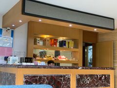 -宝界普菲特湖畔酒店