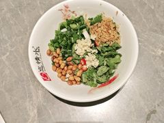 -忘情水鱼头·鲜鱼火锅(滨江中路店)