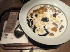 -RUXU入续糖水铺与包(卓悦中心店)