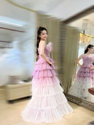 点击看大图 -月月婚纱礼服仓储店(王府井店)