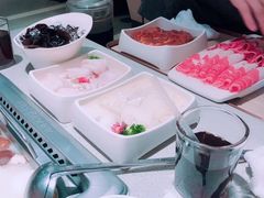 -海底捞大排档火锅(悦荟广场店)