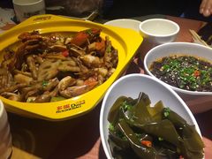 -多嘴肉蟹煲(万达店)
