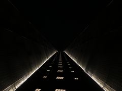 -南京眼步行桥