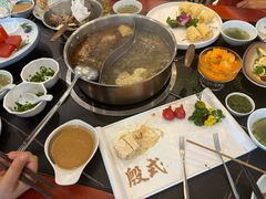 -殷式·私房烧烤·羊蝎子火锅(什刹海店)