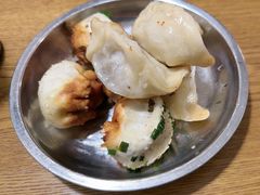 -黄阿姨锅贴大王(万航渡路店)