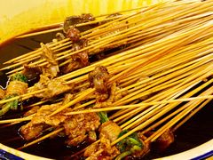 -拈签一笑黄牛肉辣卤串串