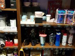 零售区-星巴克(东莞塘厦万科生活广场店)