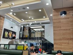 -佰搭果·广式茶餐厅(西华路店)