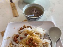 -甘掌门·化州驰名牛杂粉(越秀店)