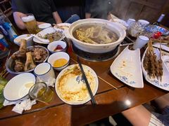 -亿诣蝎府炸酱面羊蝎子火锅(酷车小镇店)