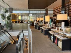 -茑屋书店(天目里店)