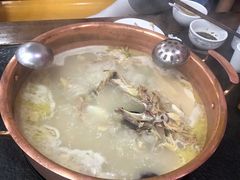 -朴小妹人参鸡汤火锅(长白山万达店)