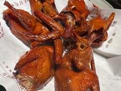 -鸽子侯·家宴·平价海鲜(市图书馆店)