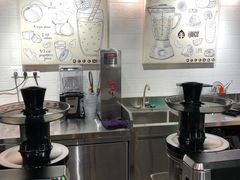 大堂-果之满满鲜榨果汁(美罗城店)