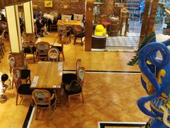 -more than meow吴止猫主题餐厅(承德 中船汇店)