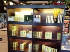 -七彩云南庆沣祥茶庄(金融街店)