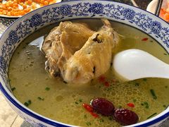 农家草鸡汤-七的湖·晚芳亭·阳澄湖农家菜·大闸蟹(莲花岛店)