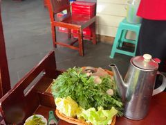 -老来福·非遗酸汤兔(凯旋路店)