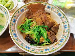 -金杨拉面王小吃面馆·牛三宝面·红烧牛肉粉