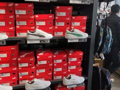 -PUMA品牌自营折扣店(百联奥特莱斯店)