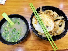 -志权牛肉面(灵山路店)