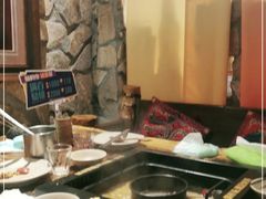 -老牌坊云南鱼豆花火锅(爱建店)
