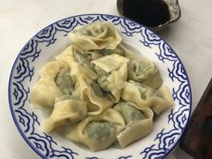 -手抄板凳江南菜(湖滨商业街店)
