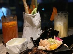 笔筒色拉-穹六人间 people 6(岳阳路店)