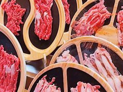 -黑金·寻焰自助百汇·烤肉·火锅(中街店)