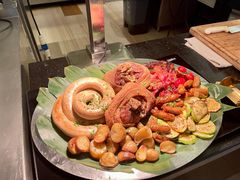 -圣丰索菲特·2 On 988 Café 自助餐厅