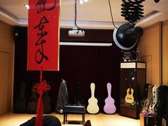 -何顺华吉他沙龙