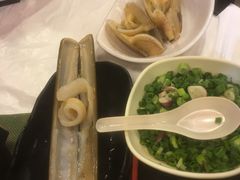 -鲜入围煮花胶鸡海鲜火锅