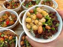 -犟一碗双椒鸡面(得意世界店)