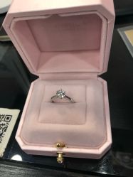 -威德钻石-克拉钻大本营(南京东路店)