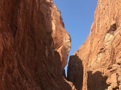 -天山神秘大峡谷