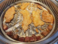 -绿岛港轩海鲜烤肉涮锅自助餐厅