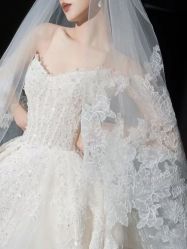 -衣贝姿婚纱礼服馆