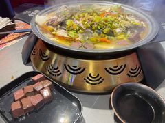 -令狐冲·炭烤活鱼(宝龙店)