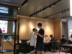 -麦当劳(徐汇漕溪北路百脑汇店)