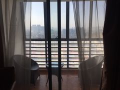 -永恒朗悦酒店(广西大学地铁站大学东路万达广场店)