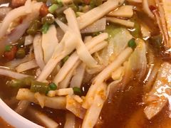 -卓雅桂林米粉