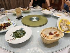 -山明水秀大饭店