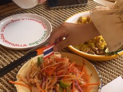 -小小集渔·泰式大排档(太古里香槟店)